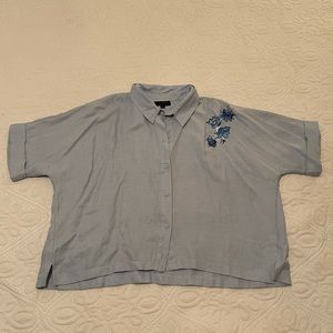 Topshop lion crop top